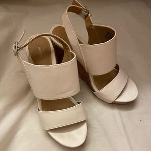 Apt 9 off-white heels